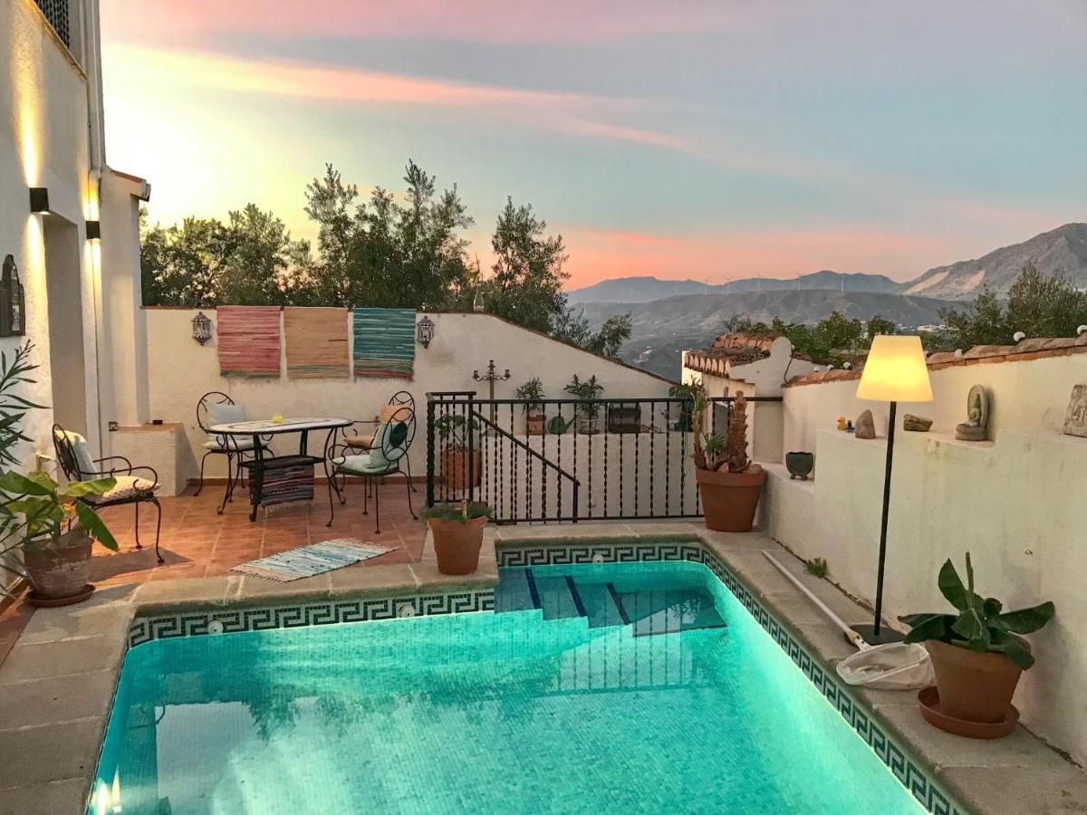 Casa Sol Y Aire - Vakantievilla In Dorp Met Prive Zwembad Pinos del Valle Exterior foto